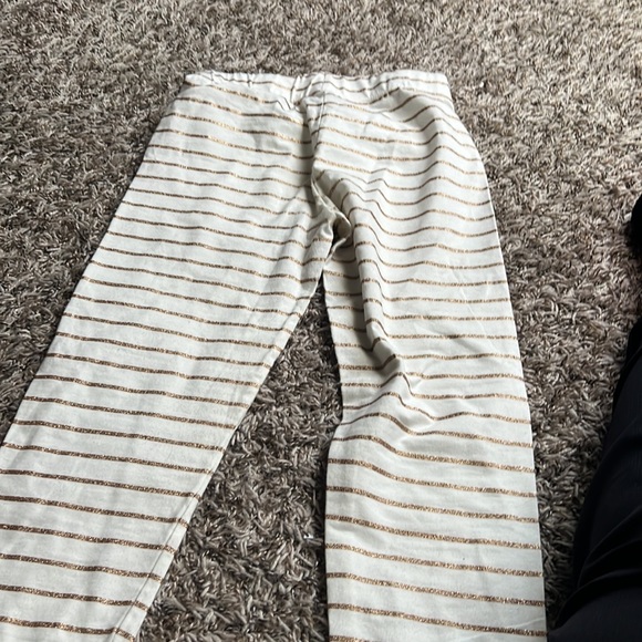 Bottom - Picture 2 of 2